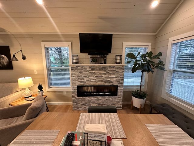 610 E Second Street, Blue Ridge, GA 30513