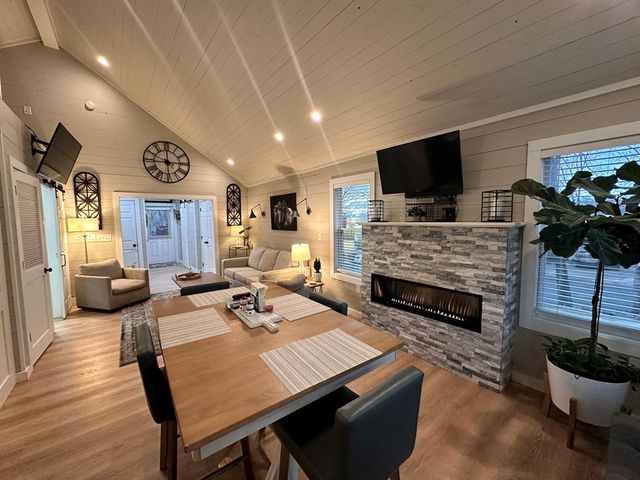 610 E Second Street, Blue Ridge, GA 30513
