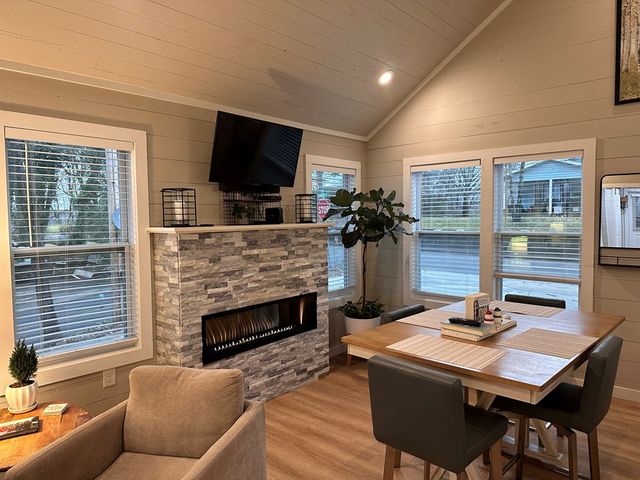 610 E Second Street, Blue Ridge, GA 30513