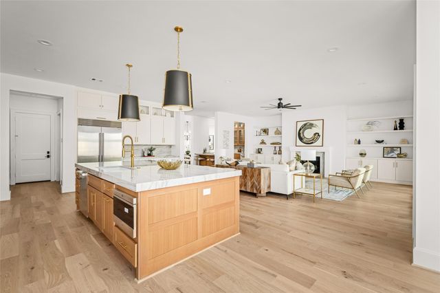 3406 Rice Boulevard, Houston, TX 77005