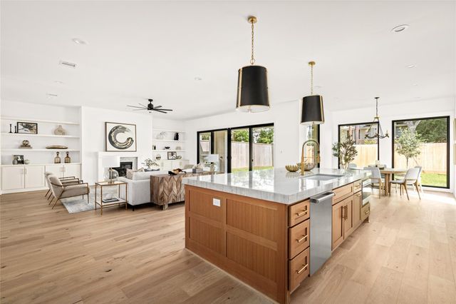 3406 Rice Boulevard, Houston, TX 77005