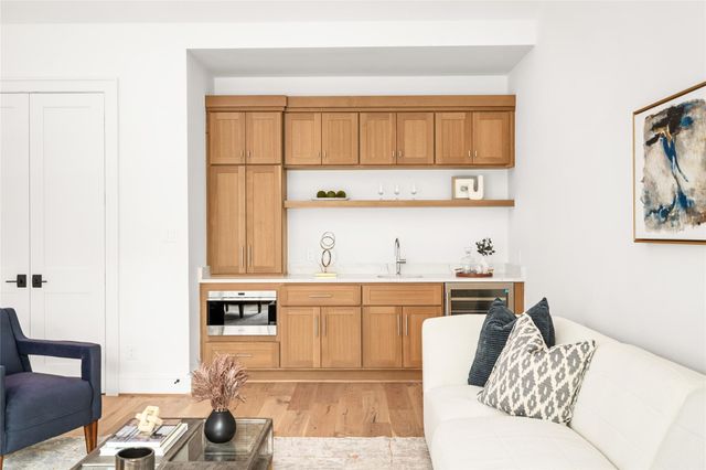 3406 Rice Boulevard, Houston, TX 77005