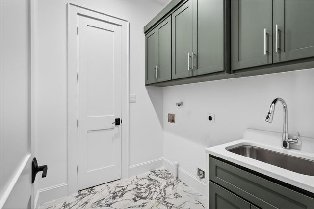 3406 Rice Boulevard, Houston, TX 77005