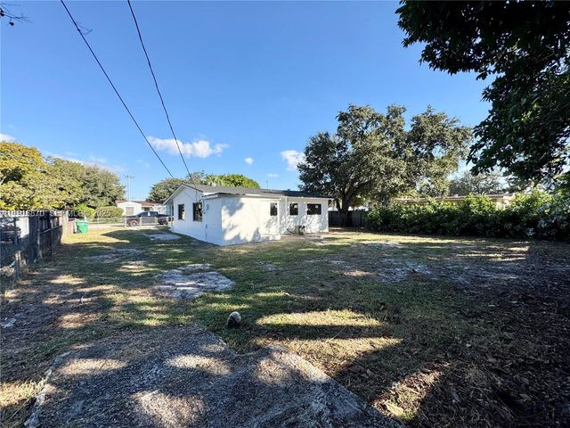 16130 NW 37th Ct, Miami Gardens, FL 33054