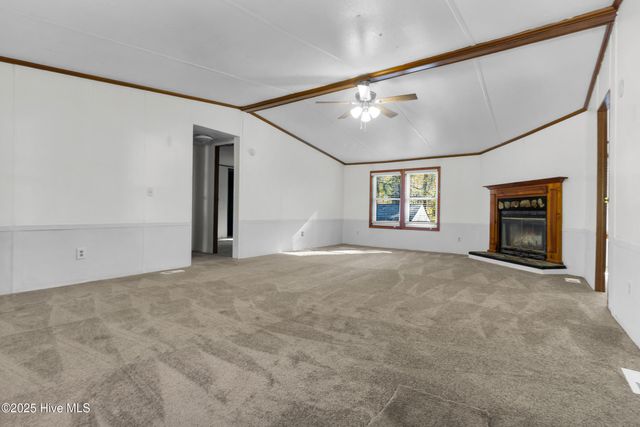 220 Tree Lane, New Bern, NC 28562