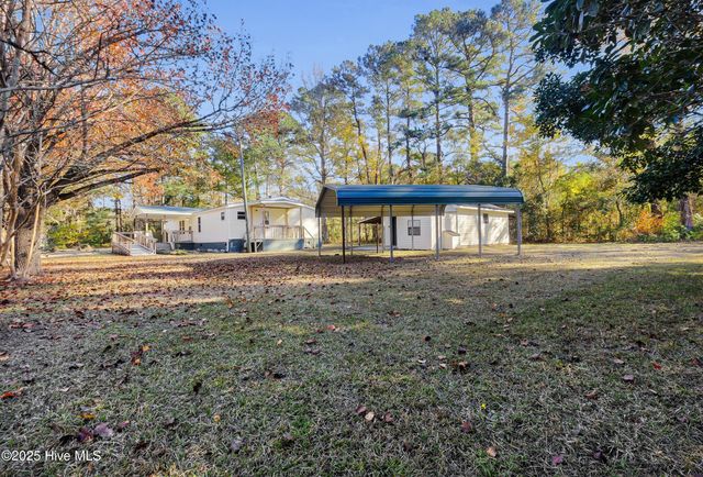 220 Tree Lane, New Bern, NC 28562