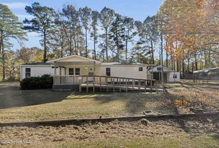 220 Tree Lane, New Bern, NC 28562