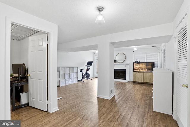 5734 EDGEWATER OAK CT, Burke, VA 22015