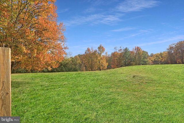 5734 EDGEWATER OAK CT, Burke, VA 22015