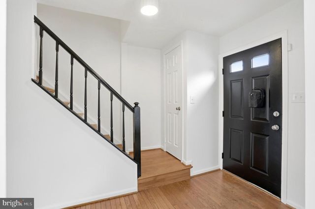 5734 EDGEWATER OAK CT, Burke, VA 22015