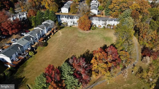 5734 EDGEWATER OAK CT, Burke, VA 22015