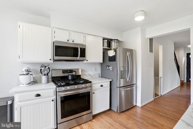 5734 EDGEWATER OAK CT, Burke, VA 22015