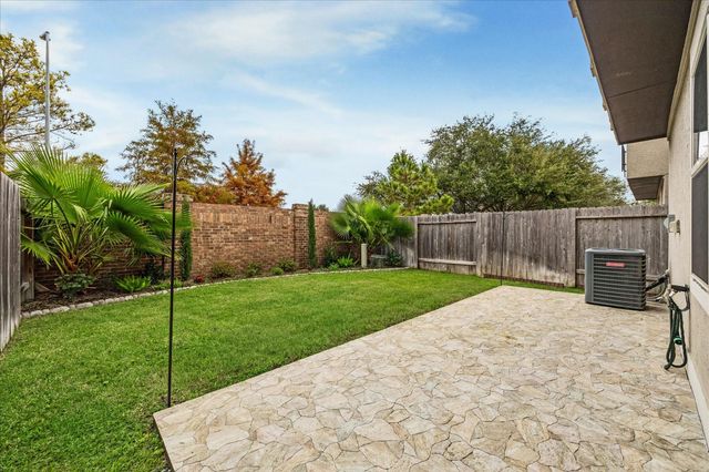 10604 Centre Glade Drive, Houston, TX 77043