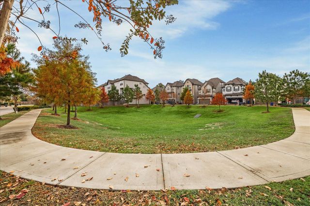 10604 Centre Glade Drive, Houston, TX 77043