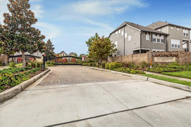 10604 Centre Glade Drive, Houston, TX 77043