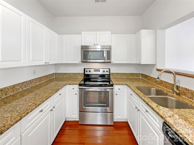 12254 Savannah Garden Drive, Charlotte, NC 28273