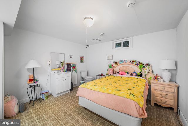 507 CROZIER AVE, National Park, NJ 08063