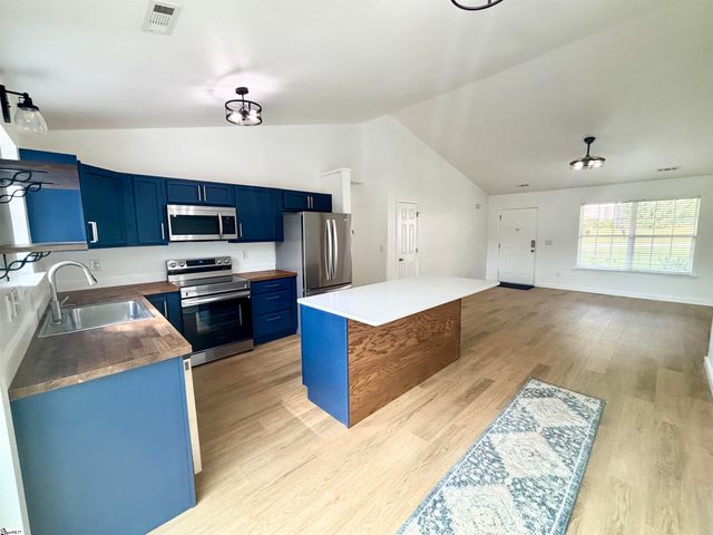 500 Brenna Lane, Piedmont, SC 29673