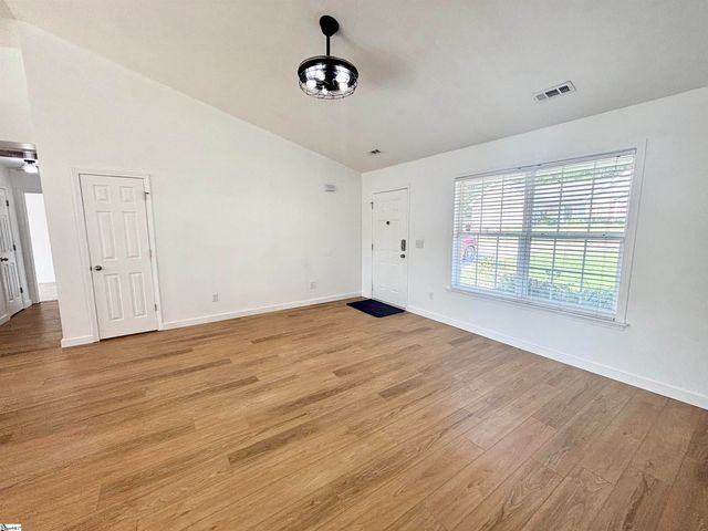 500 Brenna Lane, Piedmont, SC 29673