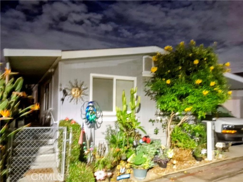 19850 arrow hwy E6, Covina, CA 91724