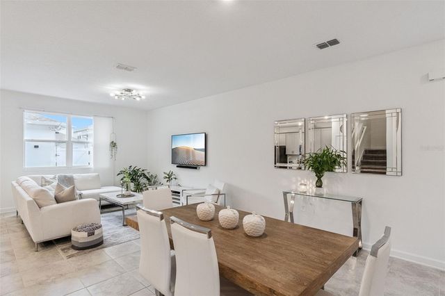 11473 LISTENING DRIVE, Orlando, FL 32832