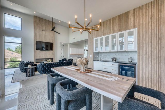 207 Kites CT, Horseshoe Bay, TX 78657
