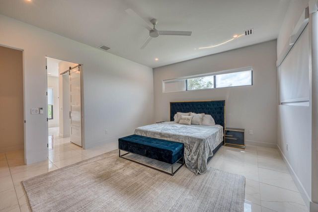 207 Kites CT, Horseshoe Bay, TX 78657