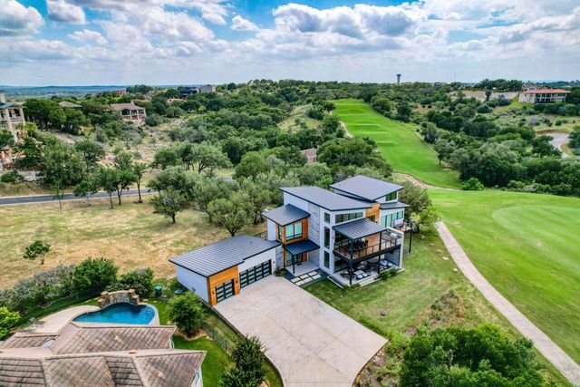 207 Kites CT, Horseshoe Bay, TX 78657