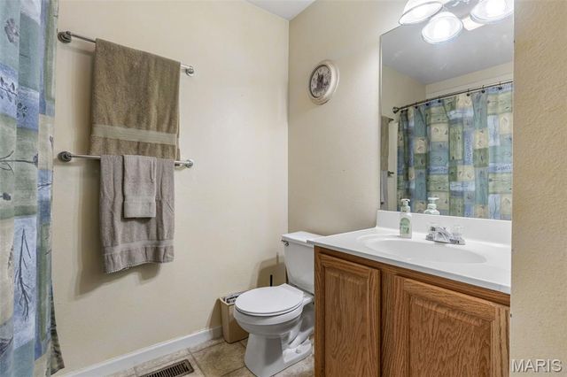 14 Pheasant Drive, Farmington, MO 63640