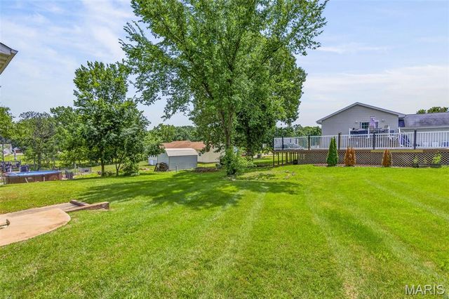 14 Pheasant Drive, Farmington, MO 63640