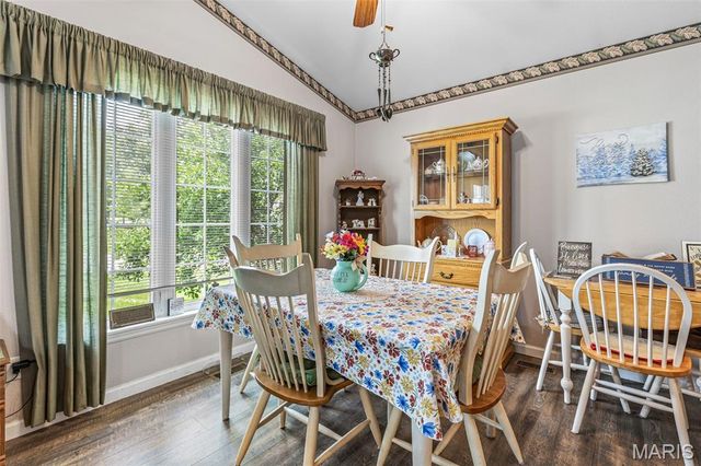 14 Pheasant Drive, Farmington, MO 63640