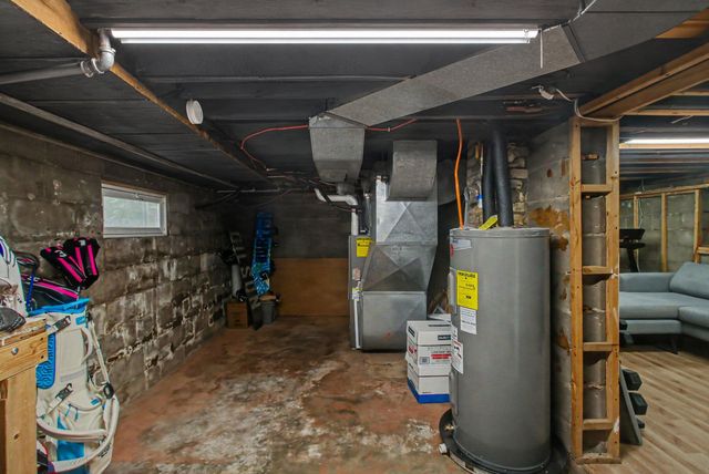 163 Highland Avenue, Holland Twp, MI 49423