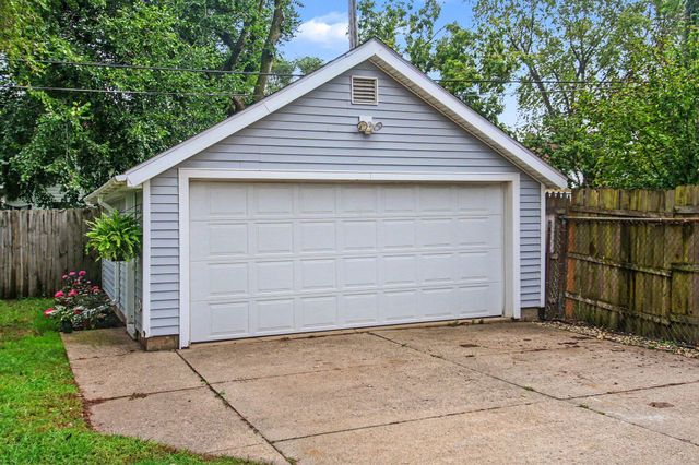 163 Highland Avenue, Holland Twp, MI 49423