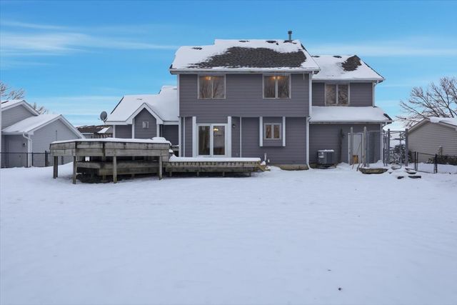 1401 NW Parkridge Place, Ankeny, IA 50023