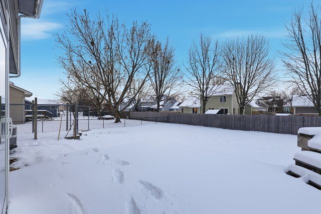 1401 NW Parkridge Place, Ankeny, IA 50023