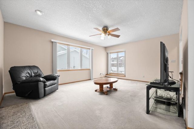 1401 NW Parkridge Place, Ankeny, IA 50023