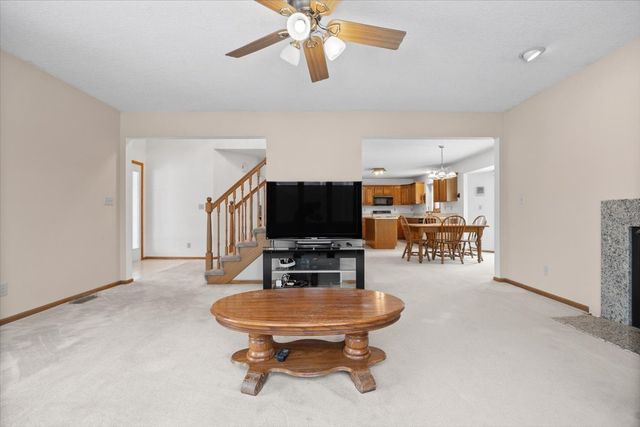 1401 NW Parkridge Place, Ankeny, IA 50023