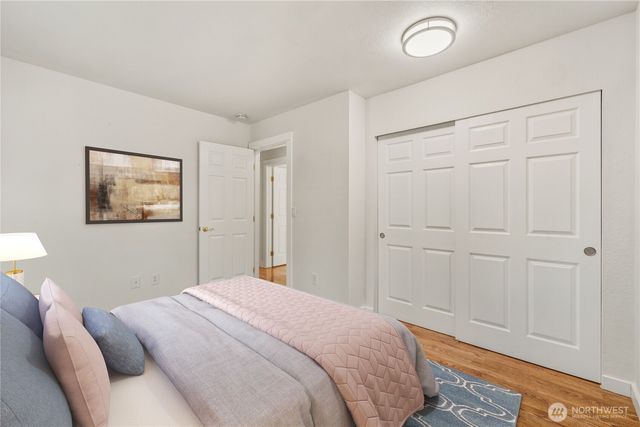 2952 216th Place SW, Brier, WA 98036