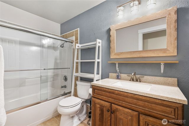 2952 216th Place SW, Brier, WA 98036