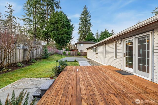 2952 216th Place SW, Brier, WA 98036