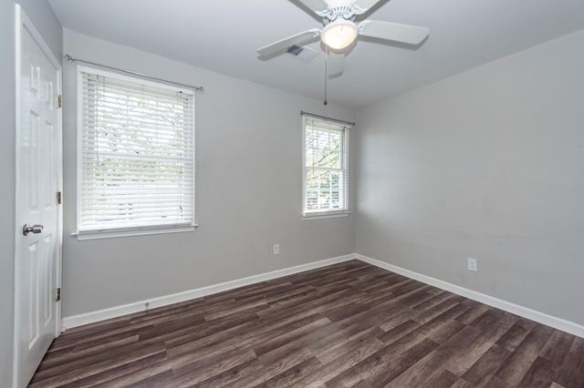 176 Ponderosa Drive, Ladson, SC 29456