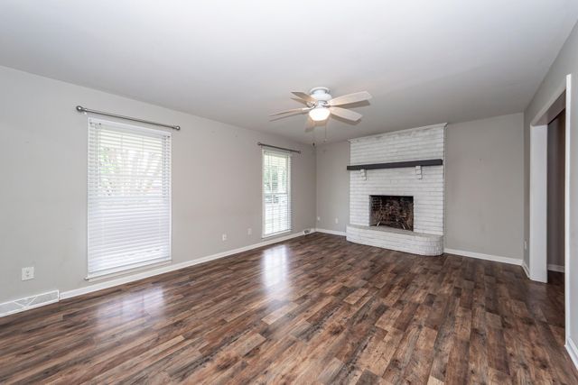 176 Ponderosa Drive, Ladson, SC 29456