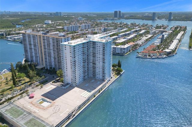 301 174th Street 1701, Sunny Isles Beach, FL 33160