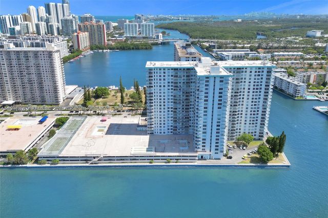 301 174th Street 1701, Sunny Isles Beach, FL 33160