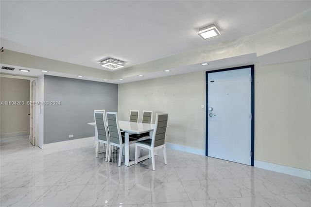 301 174th Street 1701, Sunny Isles Beach, FL 33160
