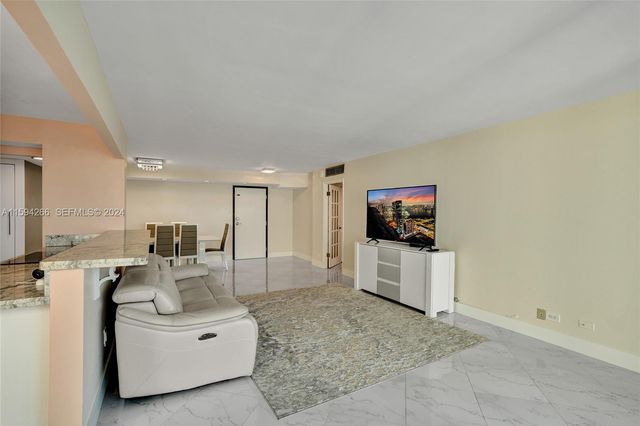 301 174th Street 1701, Sunny Isles Beach, FL 33160