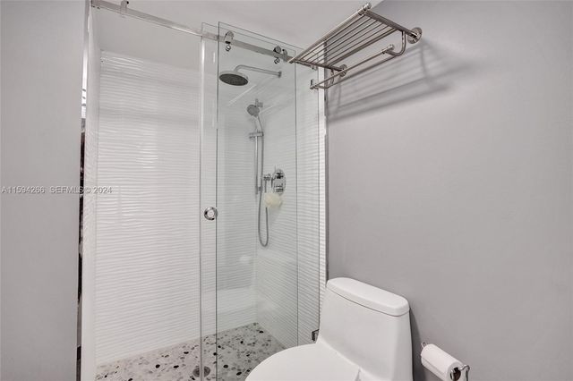 301 174th Street 1701, Sunny Isles Beach, FL 33160