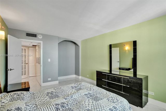 301 174th Street 1701, Sunny Isles Beach, FL 33160