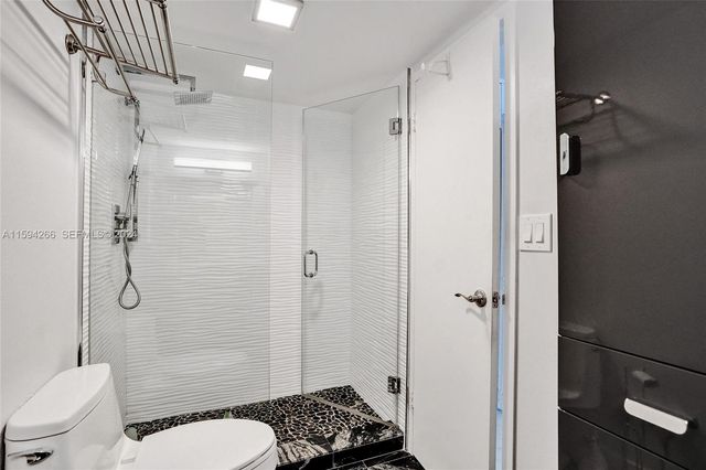 301 174th Street 1701, Sunny Isles Beach, FL 33160