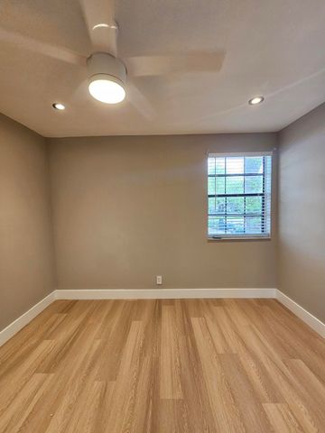 3190 Leewood Terrace L203, Boca Raton, FL 33431